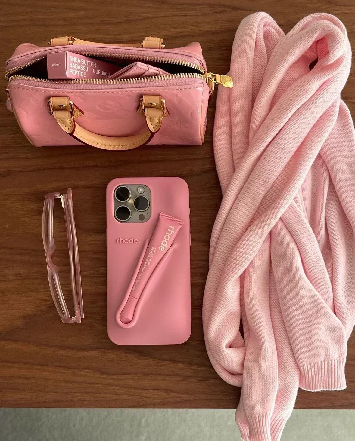 Rhode Case for IPhone 15 Pro Max 14 13 ProMax Lipstick Soft Silicone Portable Lip Gloss Holder Ins Hot Cover Funda